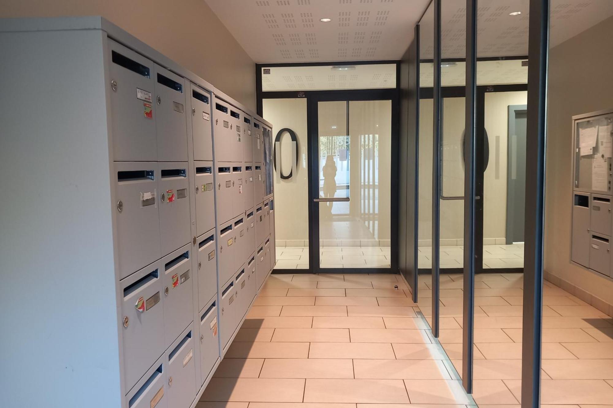 69A - Cosy Studio Ideally Located Lyon Gerland 외부 사진